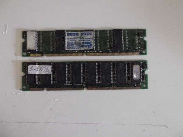 Pente de Memoria Dim/128MB